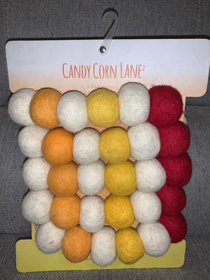 Halloween Fall Garland Pom Poms Orange Red White 6 Ft Wool Felt Candy Corn Lane