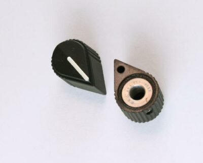 MS91528-1T2B RAYTHEON Knob Plastic Pointer