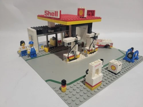 LEGO Town: Shell Service Station (6378), Vintage 1986. Incomplete set