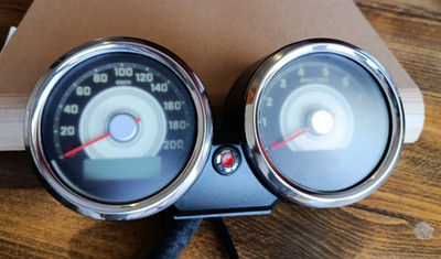Royal Enfield Interceptor 650 Continental GT Tacho / Custom / Shift Light