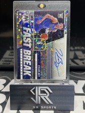 2020-21 Panini Mosaic Fast Break Autographs Tyler Bey Rookie Dallas Mavericks
