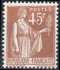 France Num Yvert 282 ** MNH Type Peace Year 1932