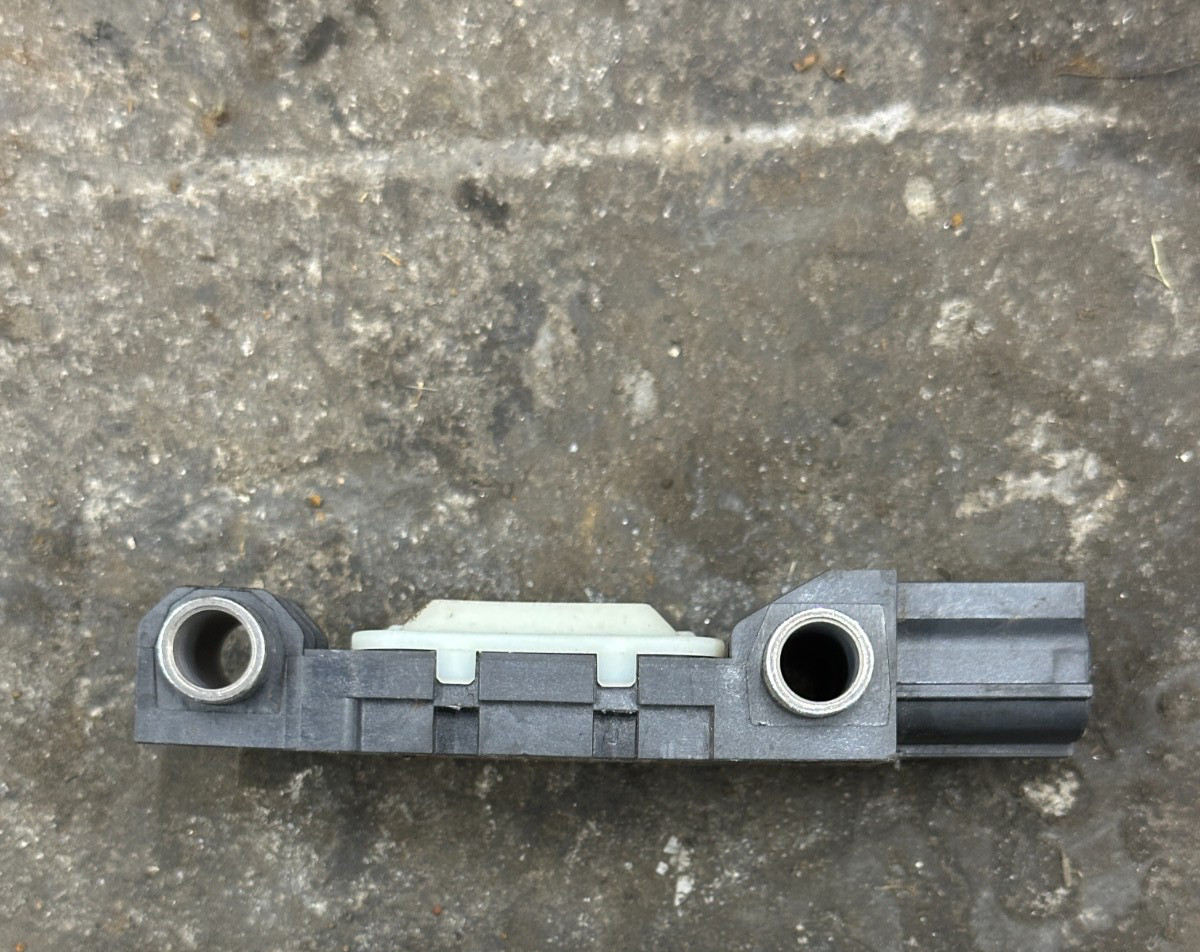 2014 AUDI R8 FRONT LEFT IMPACT SENSOR OEM 8J0 959 651 8J0959651
