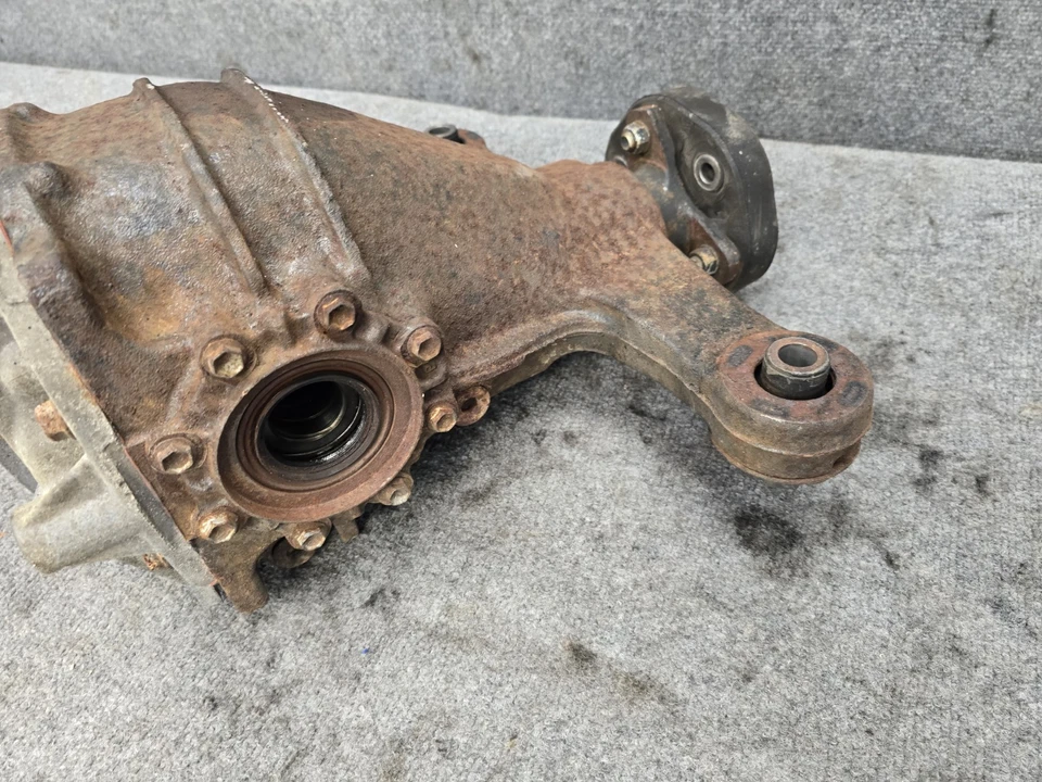 LEXUS 97-00 SC300 SC400 OEM REAR AXLE DIFFERENTIAL CARRIER 4.272 RATIO ASSEMBLY - Image 3 of 4