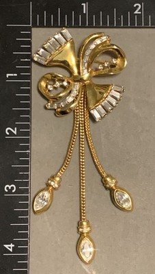 COCO VTG_Robert Rose Bow 4  Brooch Dangle Tassels Clear Rhinestones Baguettes