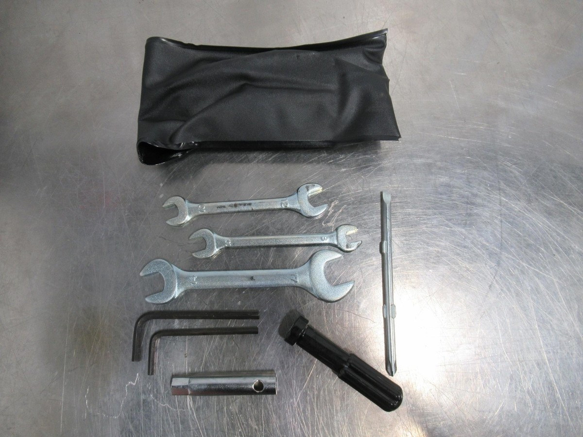 7Uu.さん専用 EB1127 2016 KAWASAKI CONCOURS ZG1400 TOOL KIT | eBay