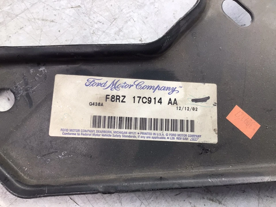 1999-2002 Mercury Cougar OEM placa de montagem traseira esquerda F8RZ-17C914-AA - Imagem 3 de 4