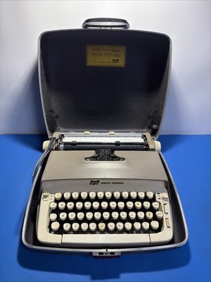 Smith Corona Galaxie Manual Typewriter w/ Case Vintage Works Parts/Repair
