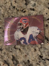 THURMAN THOMAS NFL 1994 ACTION PACKED CARD # WS3 WARP SPEED