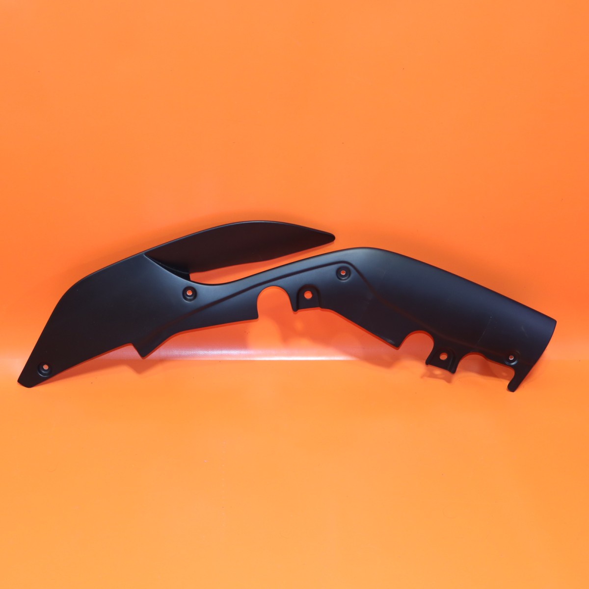 Ferrari 488 2018-2020 FRONT+LEFT+LOWER Front bumper P/N 824025