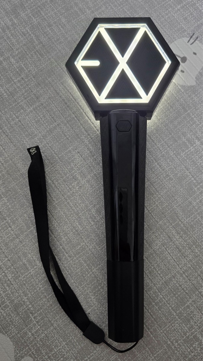 EXO Official Lightstick Ver. 1 (Black/Classic) | eBay