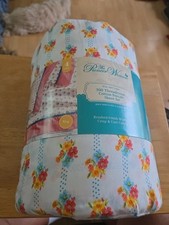 The Pioneer Woman 300 Thread count Cotton 4pc...