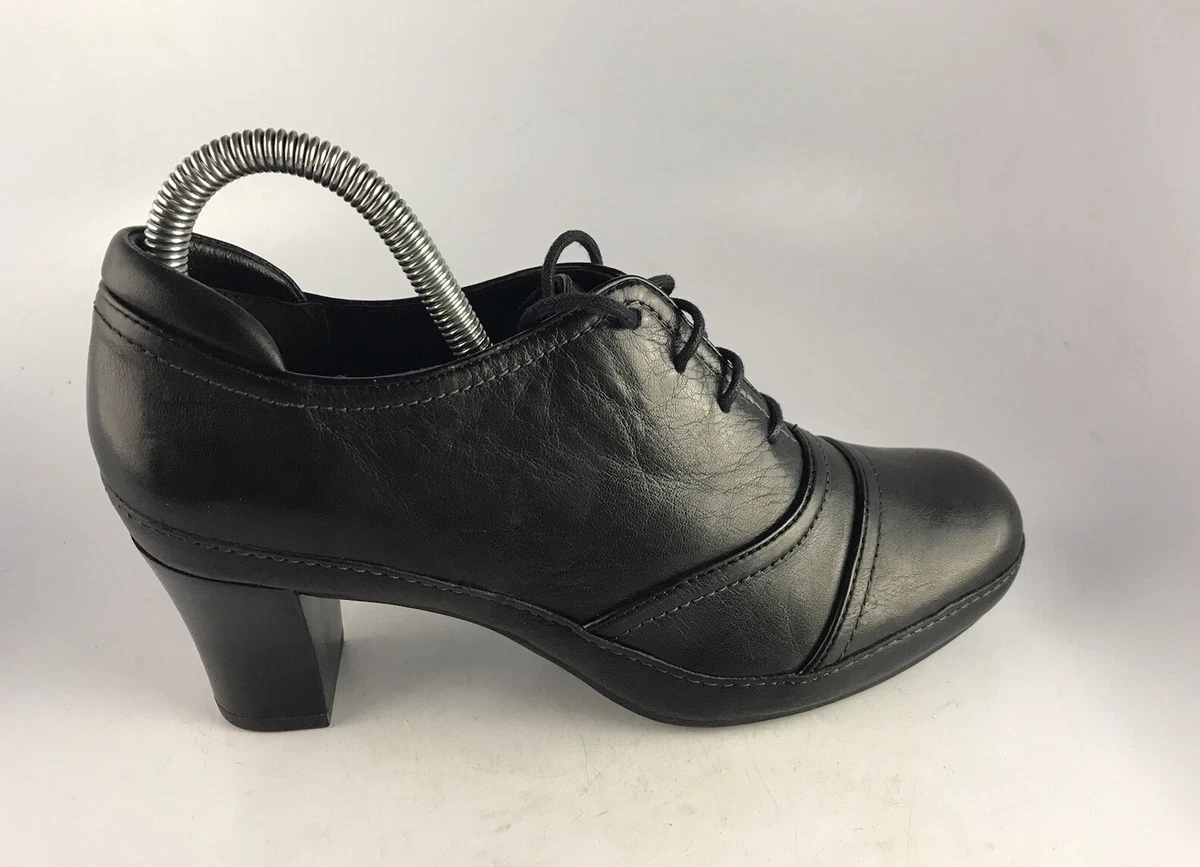 clarks womens house shoes