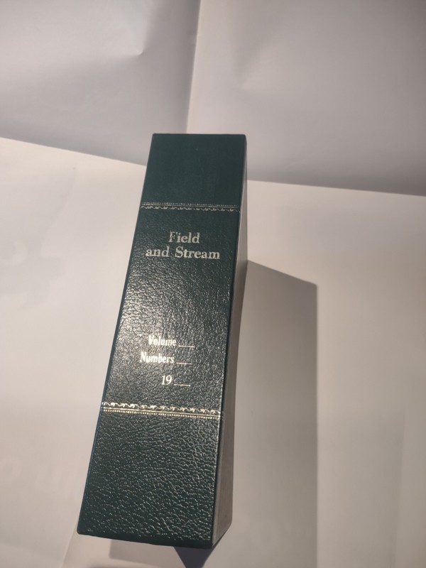 "Field and Stream" Magazine Storage Box