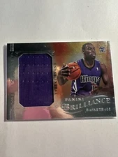 K111,102 - 2012-13 Panini Brilliance Game Time Jerseys #56 Tyreke Evans