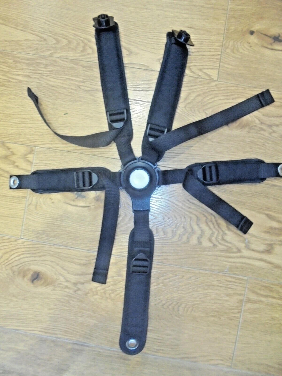 BUGABOO FOX 1 2 3 5 Bee 5 6 Dragonfly HARNESS STRAPS Complete Set With Buckles
Opens in a new window