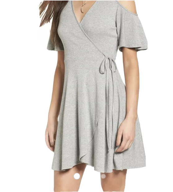 grey cold shoulder dress Soprano Womens Dress Size Small Gray Cold Shoulder S/S Wrap Swing Style  Stretch