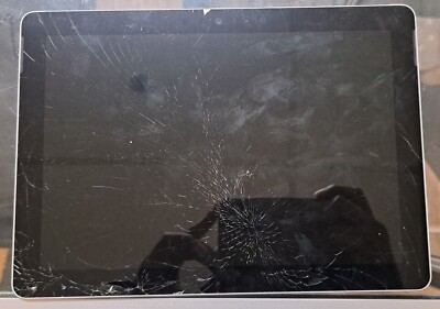G2 - Surface Go - 64GB 4415Y 4GB M1824 for parts/repairs s/n:008533283451