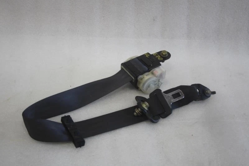 CINTURÓN DE SEGURIDAD TRASERO IZQUIERDO HONDA PRELUDE 1997 1998 1999 2000 2001 NEGRO Foto 2 de 4