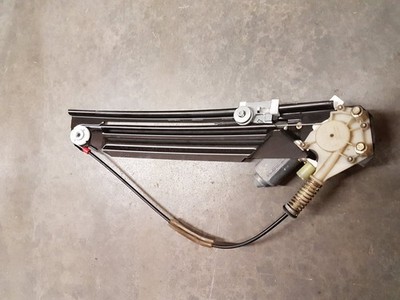    BMW E39 Rear Right Electric Window Regulator 8252430 AA FS