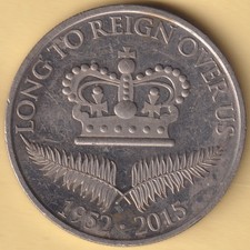 NEW ZEALAND LONG TO REIGN OVER US 1952-2015 RARE TOKEN