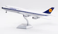 1:200 SQ Wings Lufthansa Boeing 747-8 D-ABYT Passenger Airplane Diecast Model