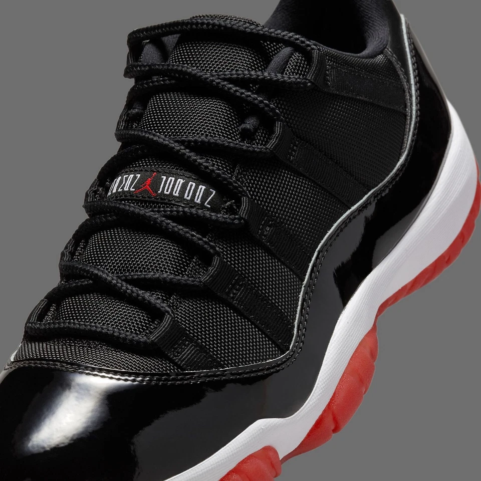 Nike Air Jordan 11 ретро низкий выведен мужской черный и красный спортивные кроссовки FV5104-006 - Изображение 4 из 4
