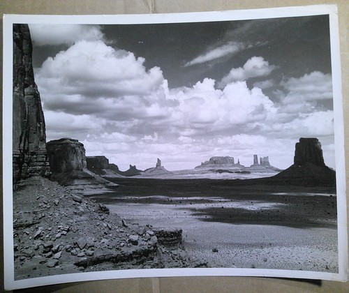 1946 "Gratte-ciel du désert" à Monument Valley - 2 photos originales de Joseph Muench - Photo 2 sur 5
