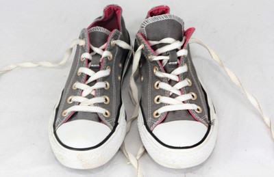 converse all star low trainers grey pink