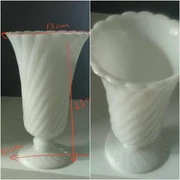 Vintage Milk Glass Vases Gumtree Australia Free Local Classifieds