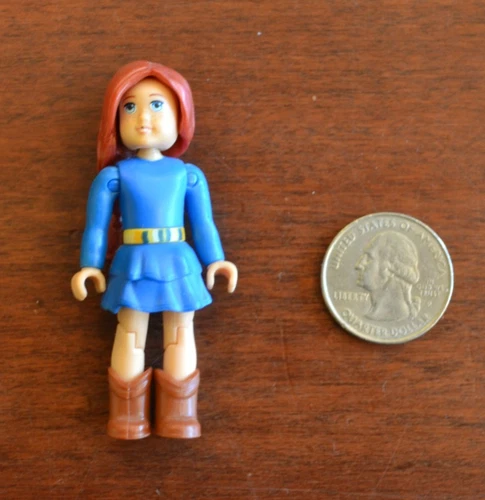 MEGA BLOKS AMERICAN GIRL SAIGE FROM THE SAIGE'S ART KIT SET FIGURE ONLY BLUE