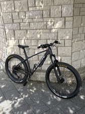 Image of Trek Roscoe 7 Mountain Bike 27.5 Wheels Large Frame Excellent Condition Great