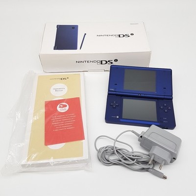 Nintendo DSi - Metallic Blue - Handheld Spielekonsole in OVP mit Stift und Spiel