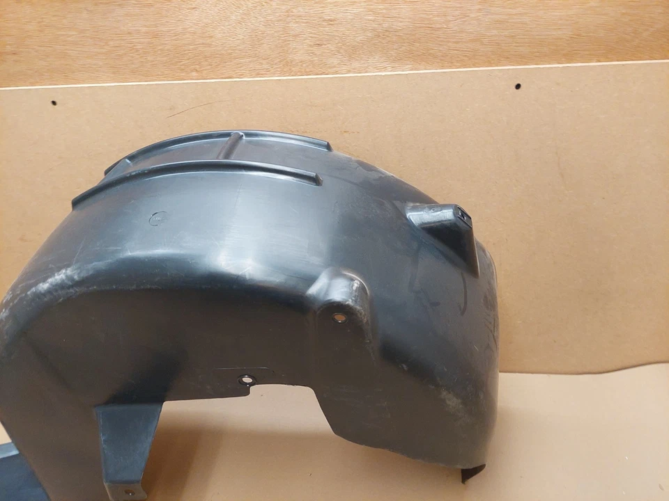 Citroen C4 Picasso Rear Left Wheel Arch Splash Guard 9675949080 13-16 Genuine - Image 3 of 4