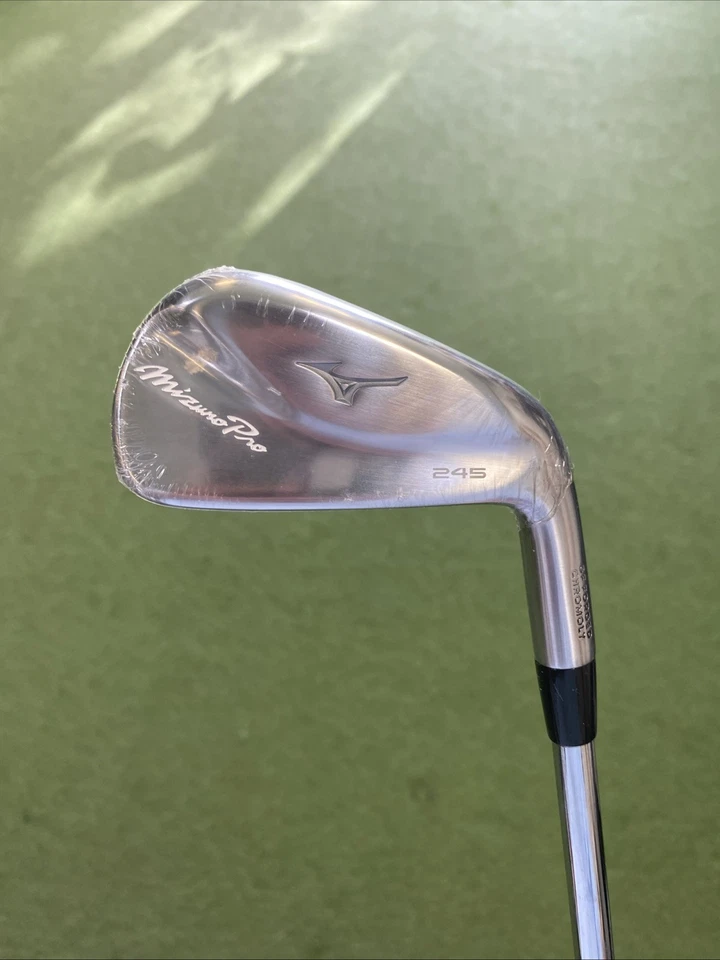New Mizuno Pro 245 4-Iron, 5-Iron Set Dynamic Gold Mid 100g S300 Stiff Flex - Image 2 of 4