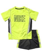 Nike Boys Green  Gray Shorts  T-Shirt Set Athletic Outfit 4