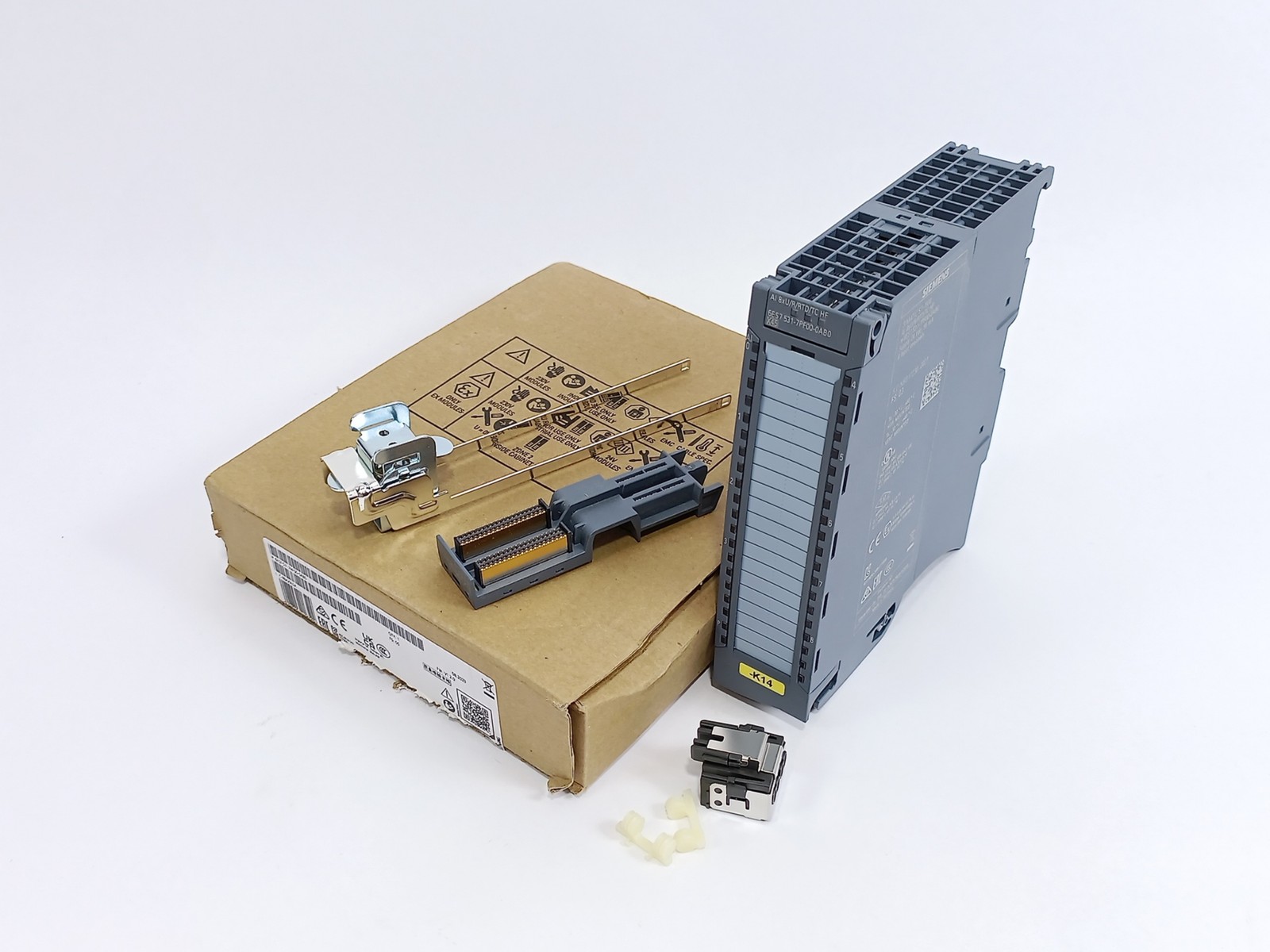 Siemens 6ES7531-7NF00-0AB0 SIMATIC S7-1500 Supply 24VDC 55mA 8 Input Channels