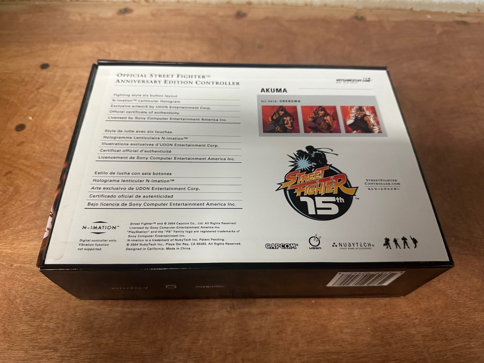 Nubytech Street Fighter 15th Anniversary Akuma PS2 Gamepad