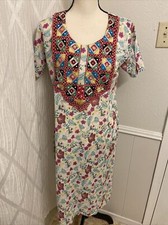 pakistani Indian Two Piece, Shirt Have Beautiful Attached Embroidered Neck.