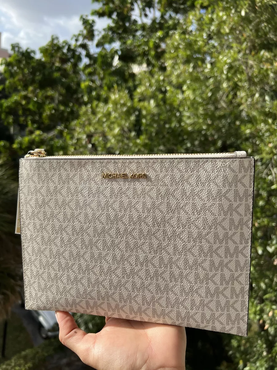 MICHAEL KORS JET SET TRAVEL XL CLUTCH WRISTLET MK SIGNATURE LT Cream  Vanilla MK