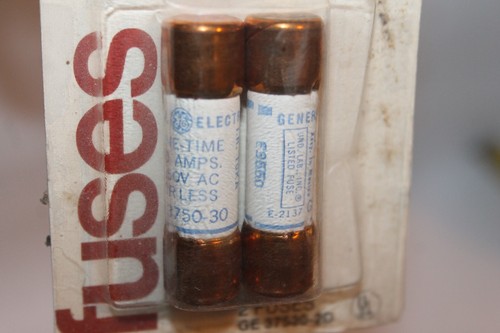 13 assorted 30A Fuse Lot 250V Fusetron GE Buss ACE Econ(loc:Q) Non30 FRN30 31065 - Picture 6 of 6