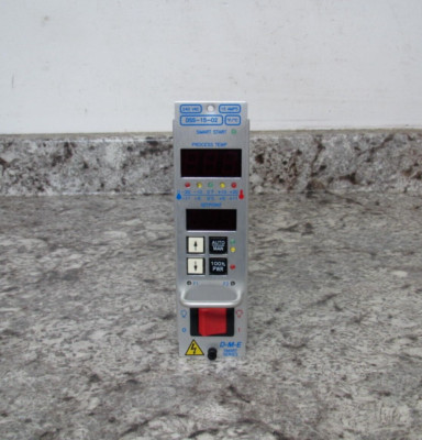 DME DSS-15-02 Smart Series Digital Temperature / Process Control Module Used