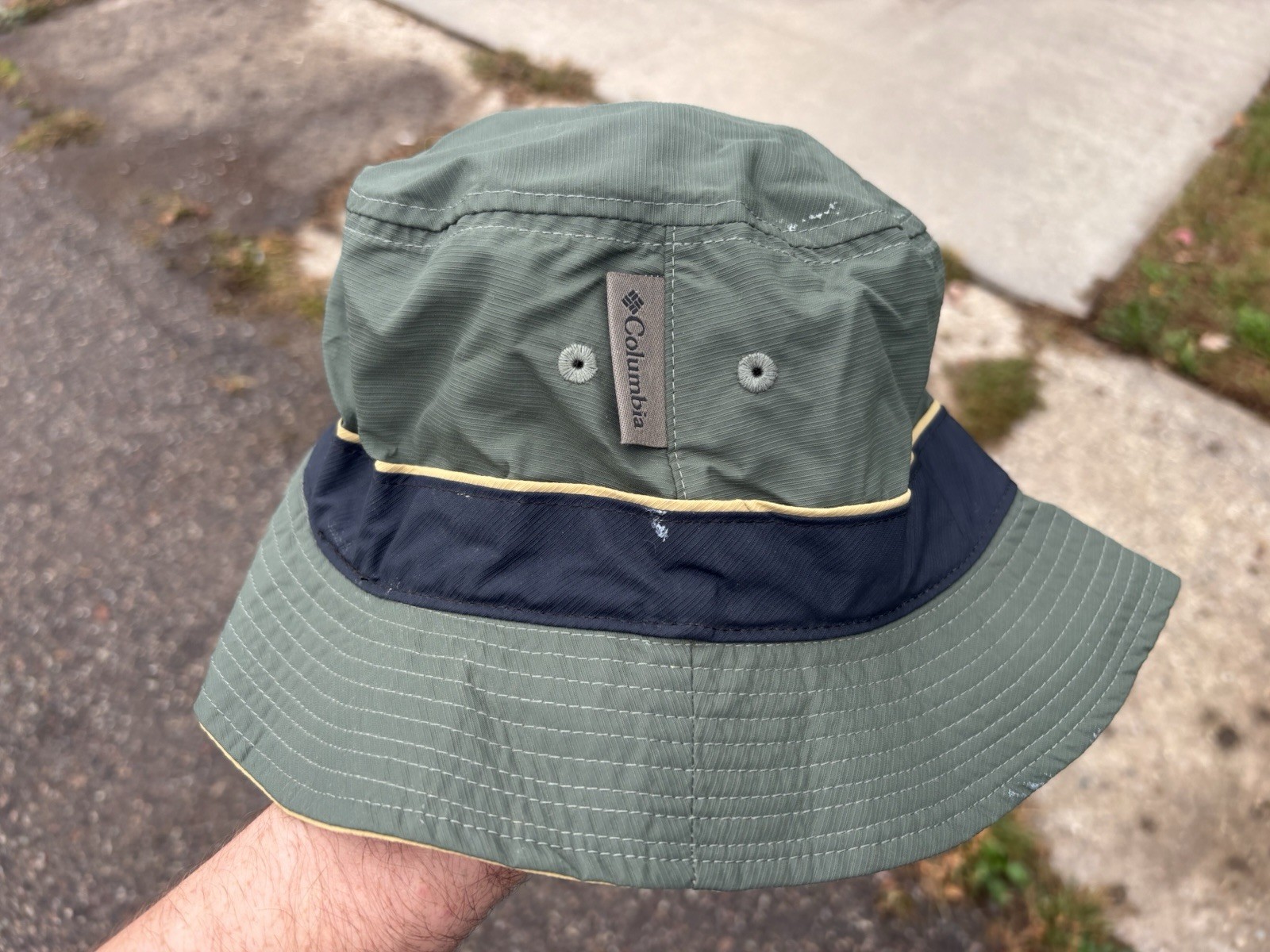 Columbia Bucket Hat Mens Small Medium Green Beige Boonie Safari Sun Vintage 90s