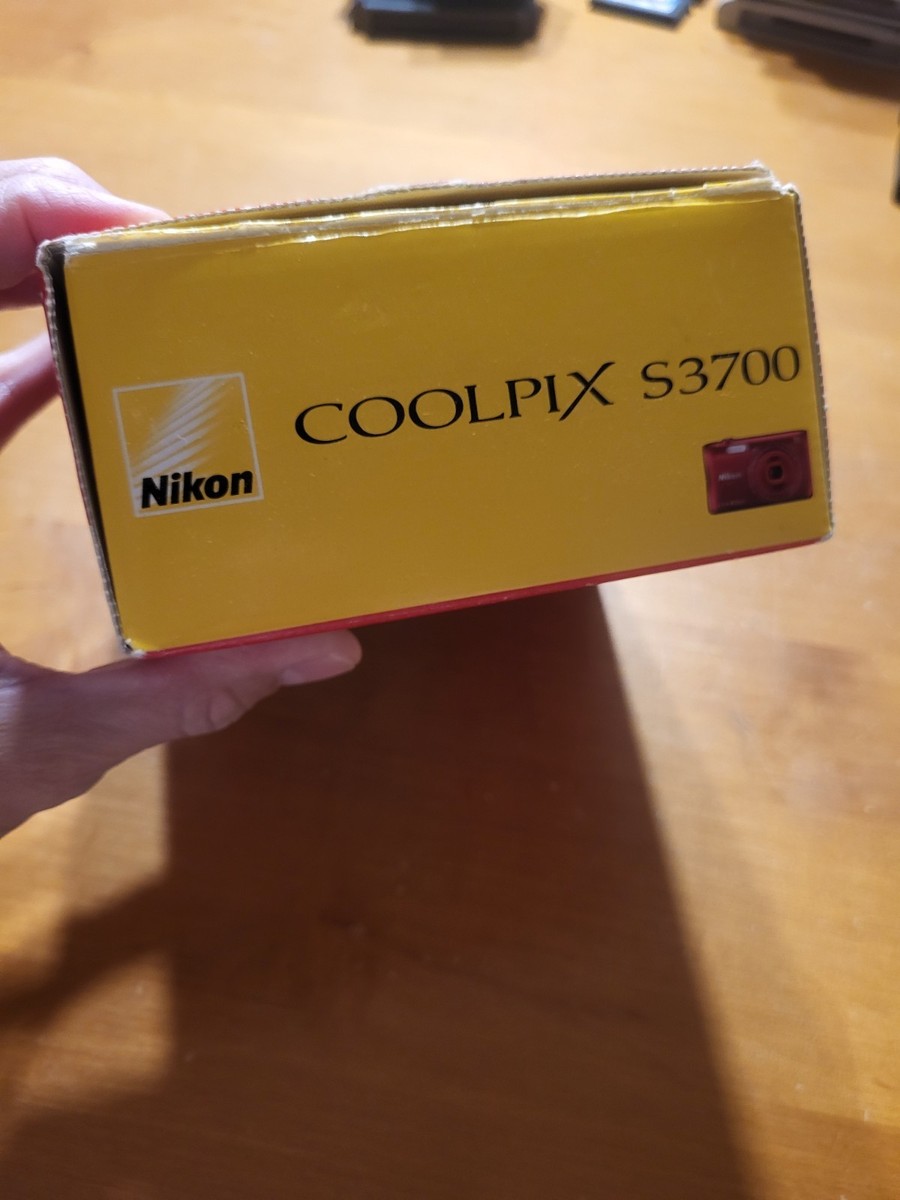 Nikon Coolpix S3700 Red Digital Camera 8x Wide Optical Zoom VR