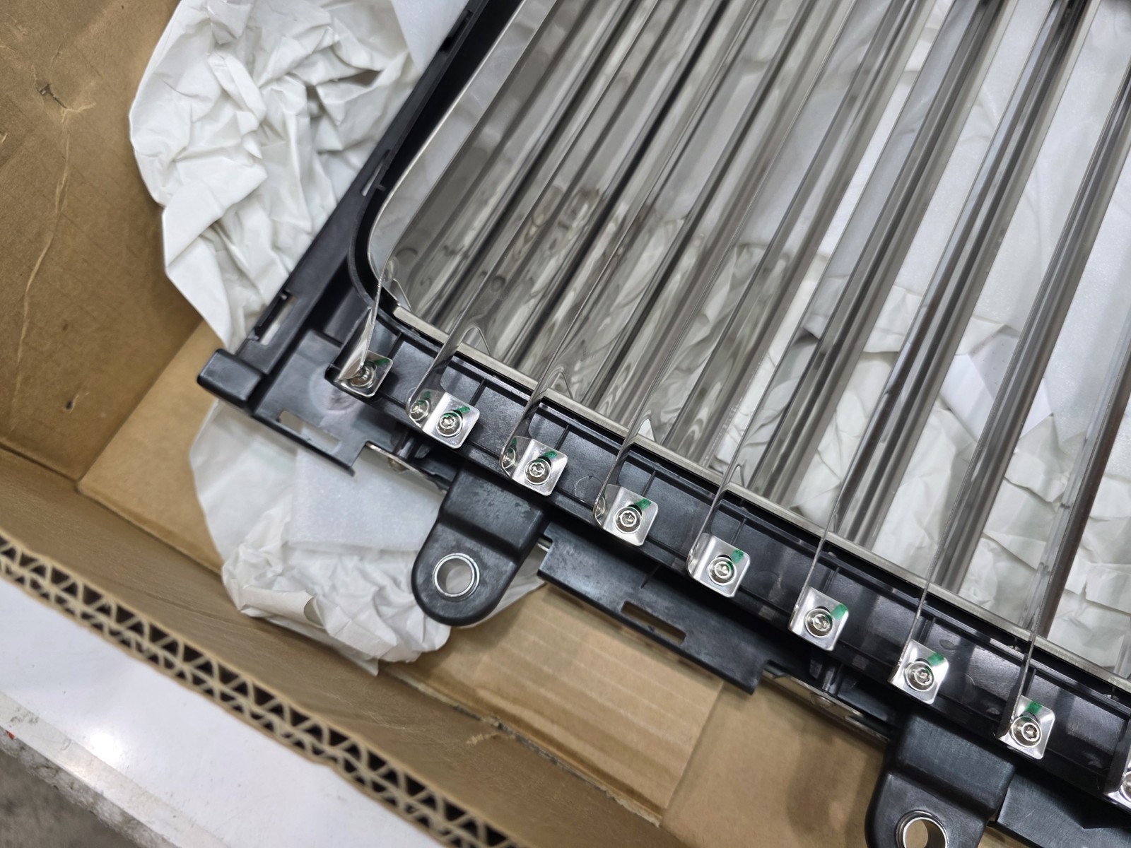 ROLLS ROYCE CULLINAN FRONT RADIATOR GRILL OEM NEW 51137448949 READ NOTES! 