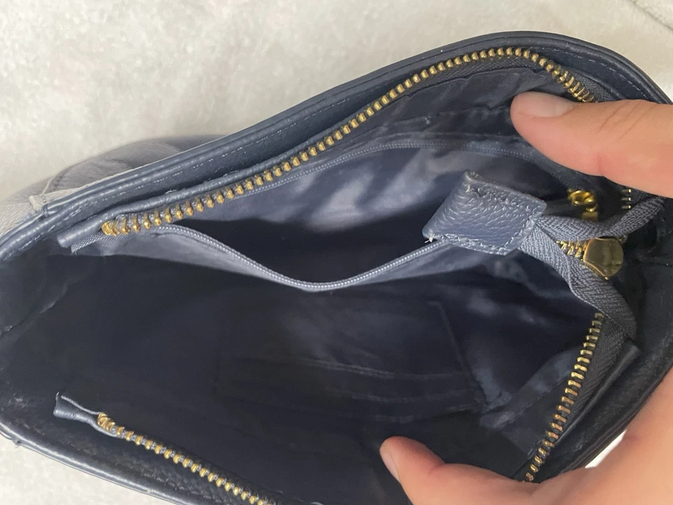 Cartera de cuero azul Joy Foto 4 de 4