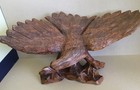 VINTAGE HAND CARVED REAL WOODEN LARGE BEAUTIFUL OPEN WING EAGLE SCULPTURE — photo 7