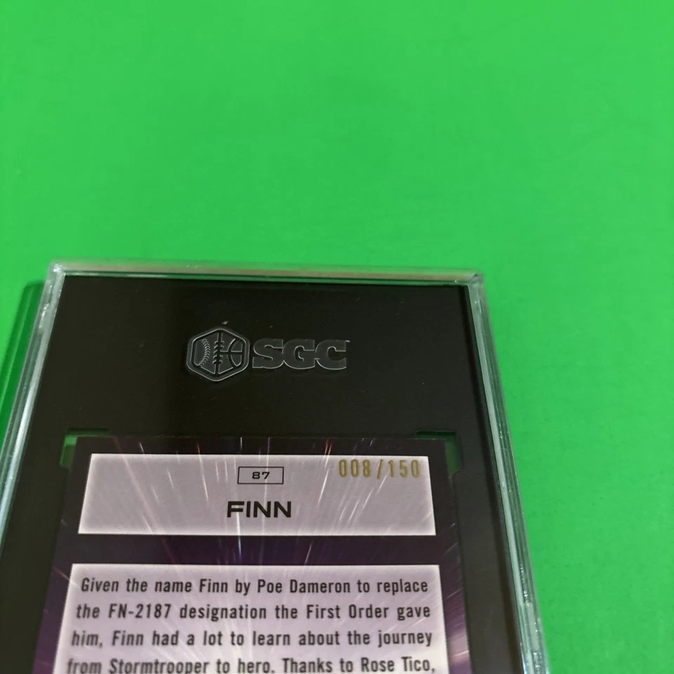 2022 Topps Star Wars Galaxy Chrome 87 ATOMIC REFRACTOR / 150 SGC 9.5! Finn - Image 4 of 4