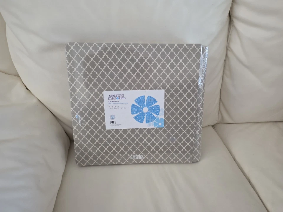 Álbum especial Creative Memories 12x12 Archivers con recorte de 4x6 Foto 3 de 4