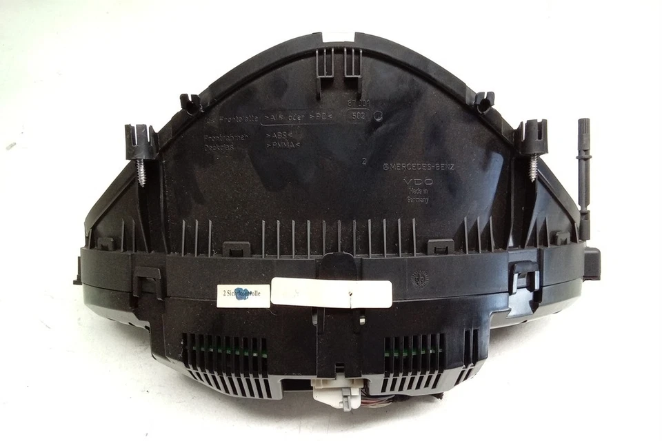 Mercedes Benz E320 2004 velocímetro Speedo126 k millas fabricante de equipos originales Foto 2 de 4